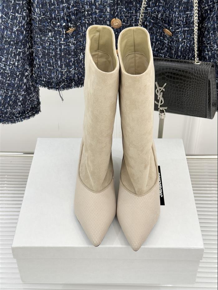 20251128174621233 400